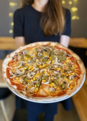 Delicious vegan pizza 🍕👍🏼 at Pizza Bar Hradlo in Olomouc