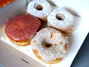 Veignets + Love Pump + No Sleep Til Brooklyn at Boneshaker Doughnuts in Paris