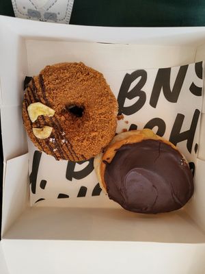  at Boneshaker Doughnuts in Paris