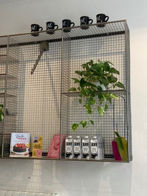  at Boneshaker Doughnuts in Paris