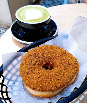 Spéculoos + Matcha Latte at Boneshaker Doughnuts in Paris
