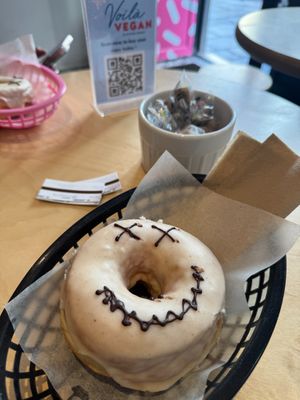  at Boneshaker Doughnuts in Paris