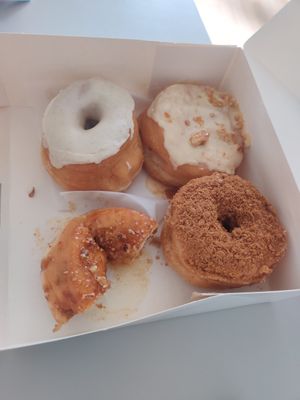 🤤 at Boneshaker Doughnuts in Paris