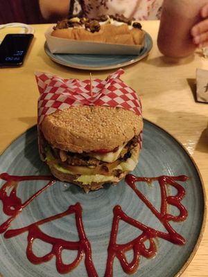  at Alma y Café in Cali