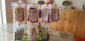 Frutos Secos,Frutas Deshidratadas at Alma y Café in Cali