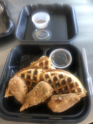 Chic’un & waffles! at Nola Vegan in New Orleans