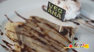 Crepe de chocolate con helado. Un perfecto y dulce final. at Volare in Gandia