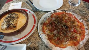 Lasagna and pizza at Volare in Gandia