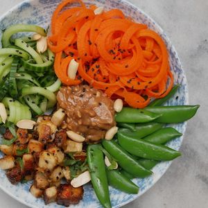 Peanut Bowl at zoodle.bar in Munich