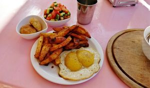 Niva Bento at Niva Bento in Zikhron Yaakov