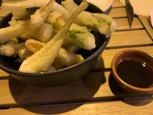 Mixed vegetable tempura with garlic soy sauce at Pearl in Ericeira