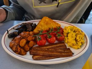 Vegan English breakfast at The Breakfast Club in East London