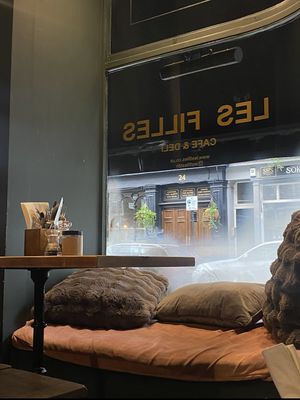   at Les Filles in London