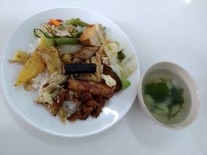 Buffet at Com Chay 33 in Kon Tum