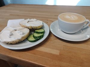  at Fine Bagels @ Shakespeare and Sons in Berlin