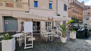 Front and outdoor seating at Ginger - Pantheon in Rome