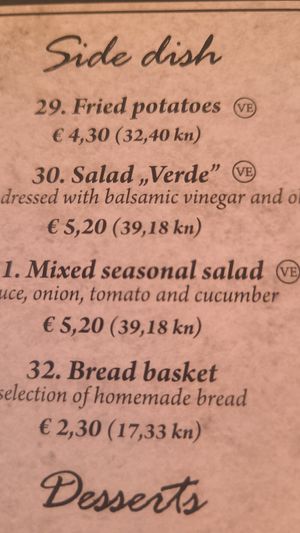 Salads at Dalmatino in Dubrovnik