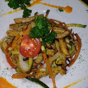 Vegan wok at Dalmatino in Dubrovnik