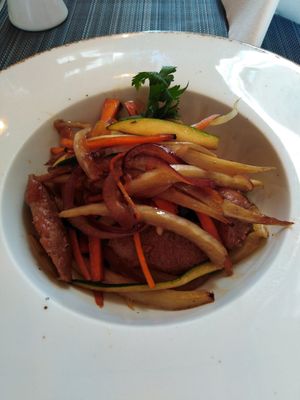 Noodle salad with vegan sausage at Dalmatino in Dubrovnik