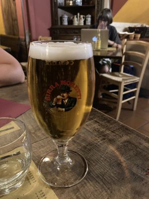 Beer  at La Grotta Di Leo in Florence