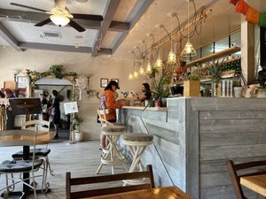 Artists at work   at Journey Cafe in Kailua Kona