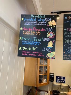 Great breakfast served all day at Journey Cafe in Kailua Kona