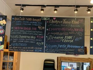 Great lunch menu.  They can make everything gluten free at Journey Cafe in Kailua Kona