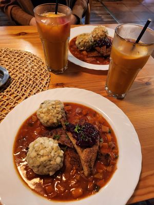 Seitanwildragout at Landia in Vienna