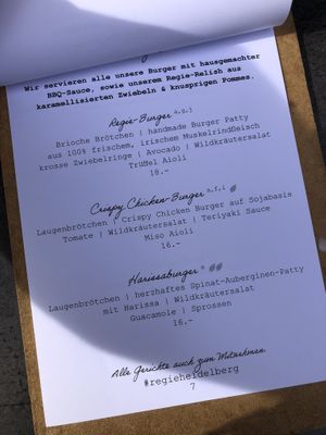 Menu (two leaves symbol = vegan)  at Cocktailcafé Regie in Heidelberg