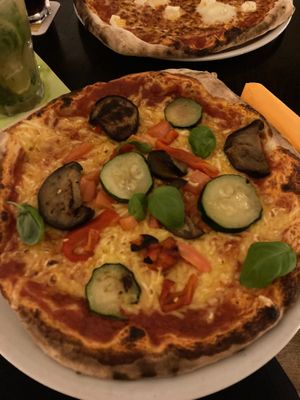 Botanica pizza with vegan cheese  at Manufaktur in Tubingen