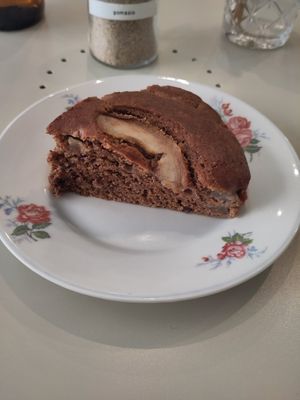 Big Slide of choco cake at La Cuisine de Phanie in Versailles