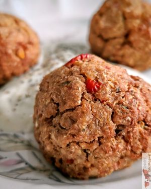 gluten-free veggie balls with a delicious yogurt sauce at La Cuisine de Phanie in Versailles