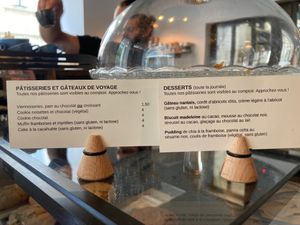 One cookie and the pudding is vegan. at Café Tulipe in Avignon