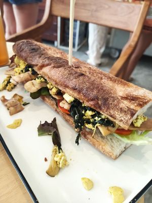 Scrumble tofu sandwich and extra vegan bacon at Nui Bakery in Koh Tao