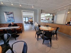 Inside at Iscafeen in Hvide Sande