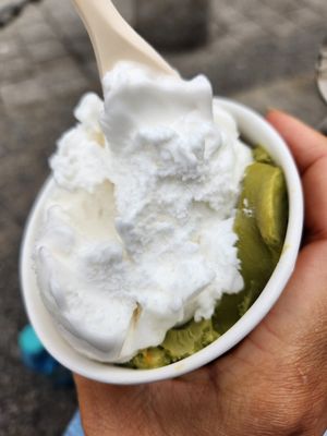 Zitrone Matcha at Tomaselli in Innsbruck