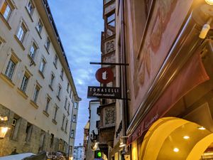 Captivating at Tomaselli in Innsbruck