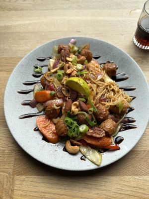 Sweet Samurai  at Dråpe in Aalesund