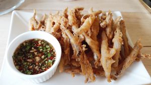 vegan at Loving Hut - Bang Kholaem in Bangkok