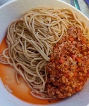 Vollkornspaghetti mit Tofubolognese (zum mitnehmen) at Hauptmensa Studierendenwerk in Dortmund