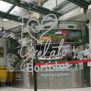 Gelato at Gellateria Fratelli Bortolot in Cochem