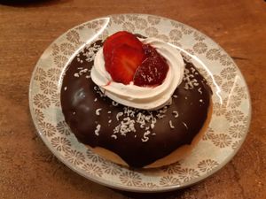 Strawberry + chocolate at VegAmazing Doughnuts in Madrid