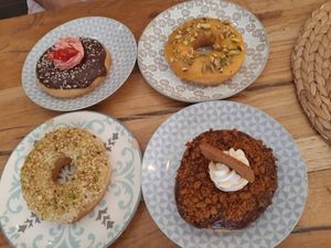 👍🏼👍🏼👍🏼👍🏼 at VegAmazing Doughnuts in Madrid