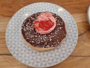 👍🏼 at VegAmazing Doughnuts in Madrid