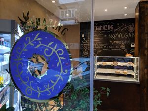 view from the street at VegAmazing Doughnuts in Madrid