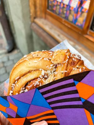 Kanelbulle 🌱 at Bröd & Salt - Gamla Stan in Stockholm