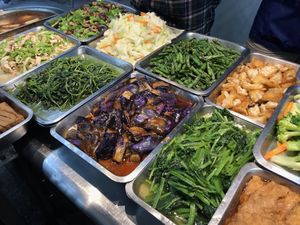 normal daily supply at Yǒng Yuán Sùshí 永緣素食 in Taipei