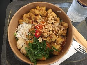 Bo bun - tofu at By Bo Bun in Grenoble