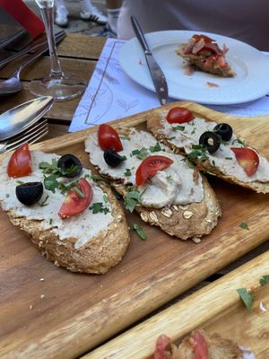 Vegan bruschetta   at La Catedral in Kotor