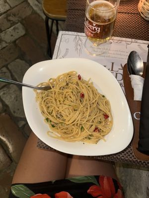 Aglio olio  at La Catedral in Kotor